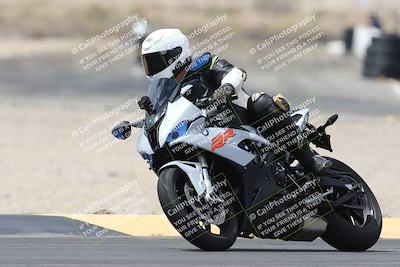 media/May-05-2025-Moto Forza (Mon) [[3c1838c5e5]]/1-A Group/Session 3 Turn 2/